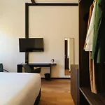 Cavour Aparthotel 3*