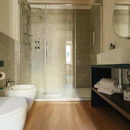 Aparthotel Cavour 3*