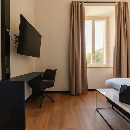Cavour Ancona