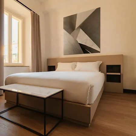 Cavour Aparthotel 3*