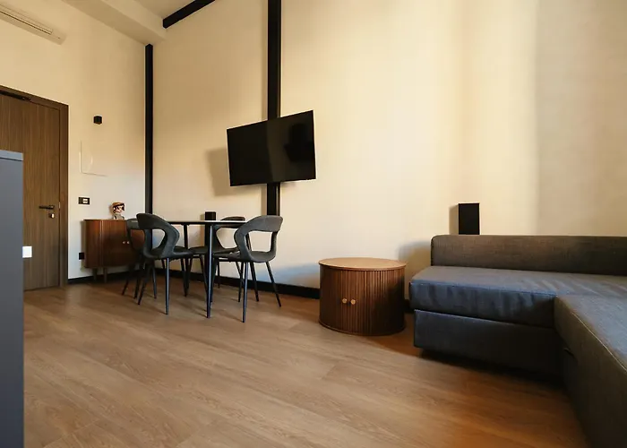 Aparthotel Cavour 3*