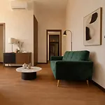 Cavour Apartmanhotel Ancona