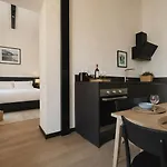 Cavour Apartmanhotel Ancona
