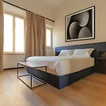 Cavour Apartmanhotel Ancona