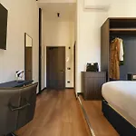 Cavour 3*